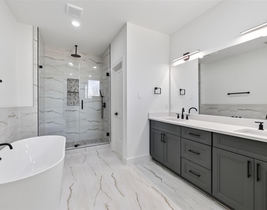 955 Highland Light Lane - Photo Thumbnail 34