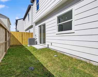 955 Highland Light Lane - Photo Thumbnail 36