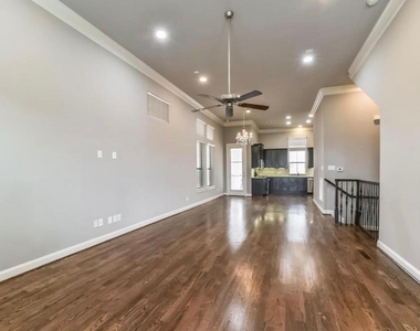 9642 Knight Road - Photo Thumbnail 15