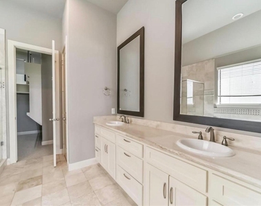 9642 Knight Road - Photo Thumbnail 21