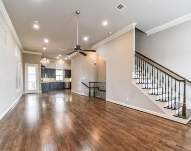9642 Knight Road - Photo Thumbnail 5