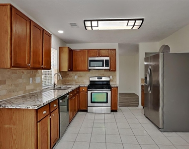 1611 Sterling Village Drive - Photo Thumbnail 2