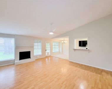 14403 Cypress Branch Drive - Photo Thumbnail 10