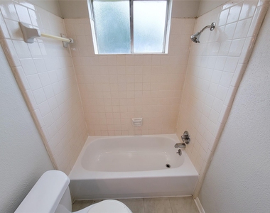 14403 Cypress Branch Drive - Photo Thumbnail 20