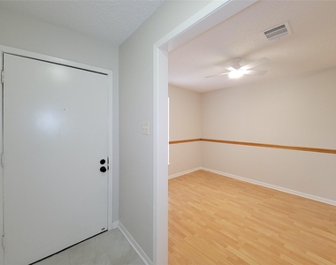 14403 Cypress Branch Drive - Photo Thumbnail 7