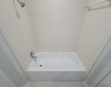 14403 Cypress Branch Drive - Photo Thumbnail 25