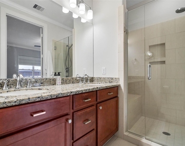 207 Kendrick Pines Boulevard - Photo Thumbnail 10