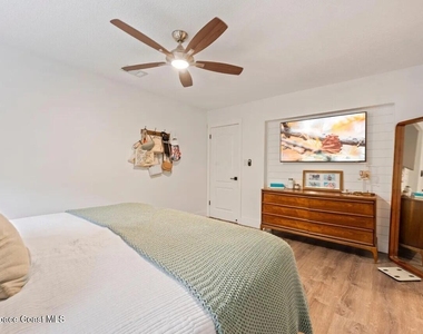 340 Greenway Avenue - Photo Thumbnail 14