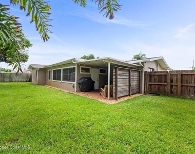 340 Greenway Avenue - Photo Thumbnail 23
