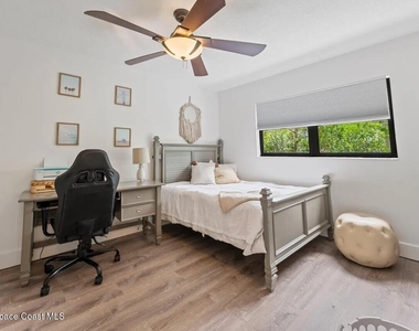 340 Greenway Avenue - Photo Thumbnail 19