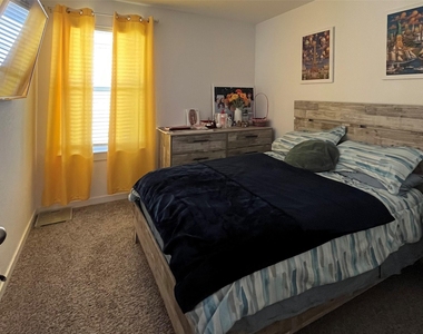31642 Featherstone Trail - Photo Thumbnail 9