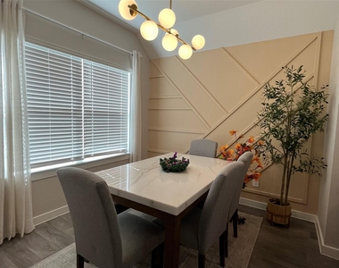 31642 Featherstone Trail - Photo Thumbnail 3