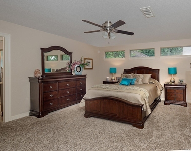 4 Postvine Court - Photo Thumbnail 17