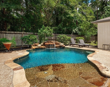 4 Postvine Court - Photo Thumbnail 22