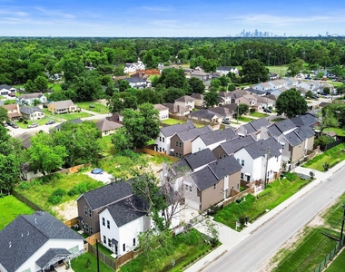 7504 Carver Road - Photo Thumbnail 32
