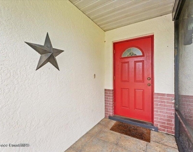 1527 Spruce Road - Photo Thumbnail 23