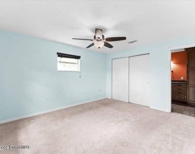1527 Spruce Road - Photo Thumbnail 6