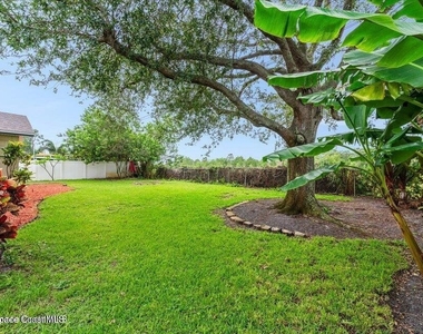 1527 Spruce Road - Photo Thumbnail 14