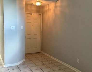18215 Major Glen Circle - Photo Thumbnail 5