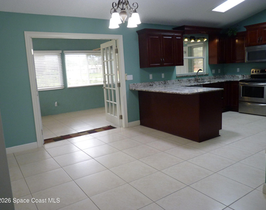 1105 Dallam Avenue Nw - Photo Thumbnail 3
