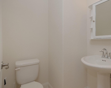 46 Caprice Bend Place - Photo Thumbnail 6