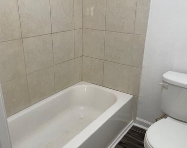 12314 Wild Pine Drive - Photo Thumbnail 9