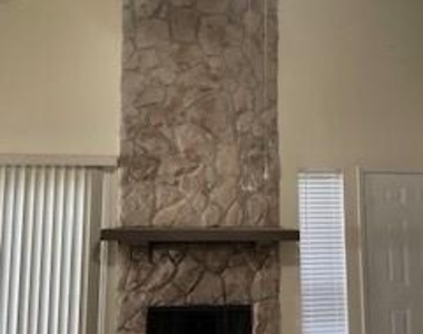 12314 Wild Pine Drive - Photo Thumbnail 4