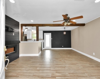 12733 7th Street - Photo Thumbnail 1