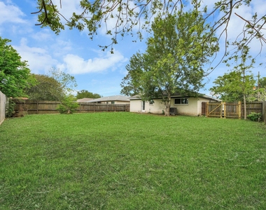 12733 7th Street - Photo Thumbnail 32