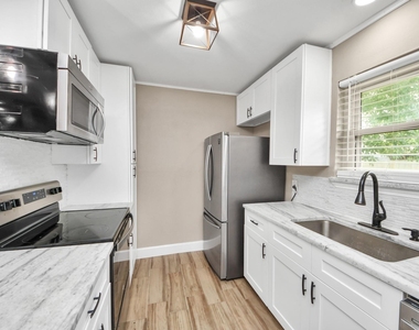 12733 7th Street - Photo Thumbnail 10