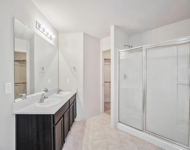 7238 Basque Country Drive - Photo Thumbnail 15