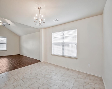 7238 Basque Country Drive - Photo Thumbnail 7