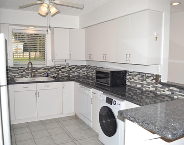 12100 Melville Drive - Photo Thumbnail 2