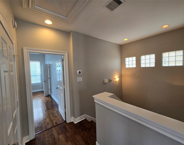 3440 Cline Street - Photo Thumbnail 23