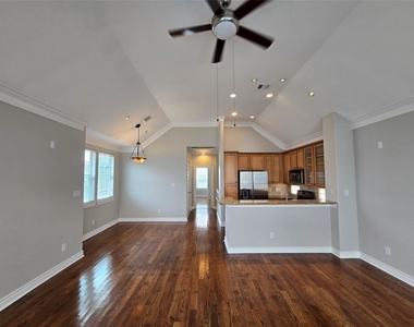 3440 Cline Street - Photo Thumbnail 17