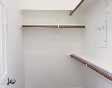 3440 Cline Street - Photo Thumbnail 26