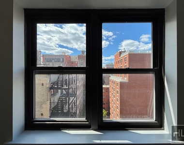 Amsterdam Avenue - Photo Thumbnail 7