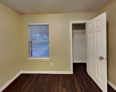 17234 Valemist Court - Photo Thumbnail 14