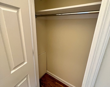West 73 Street - Photo Thumbnail 10