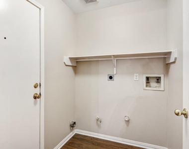3006 Quail Run Drive - Photo Thumbnail 21