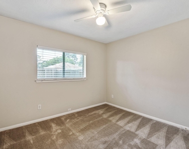 3006 Quail Run Drive - Photo Thumbnail 13