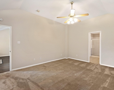 3006 Quail Run Drive - Photo Thumbnail 16