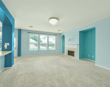 18022 Oak Orchard Lane - Photo Thumbnail 7