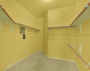 18022 Oak Orchard Lane - Photo Thumbnail 20