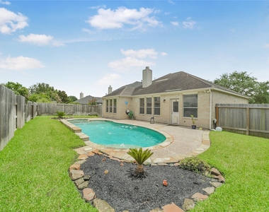 18022 Oak Orchard Lane - Photo Thumbnail 26