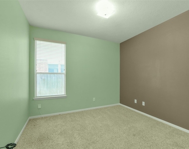 18022 Oak Orchard Lane - Photo Thumbnail 24