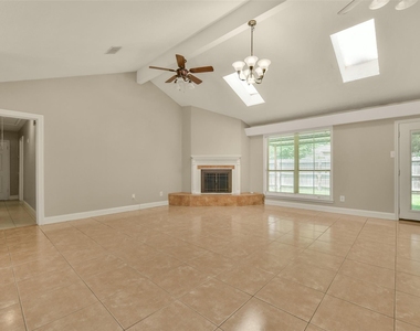 15910 Boatswain Court - Photo Thumbnail 5