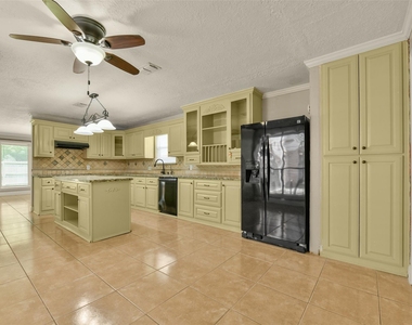 15910 Boatswain Court - Photo Thumbnail 10
