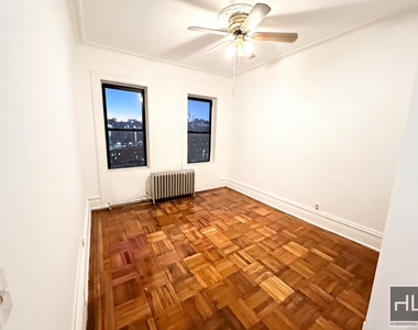 Summit Avenue - Photo Thumbnail 1