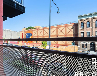 1461 Gates Ave - Photo Thumbnail 1